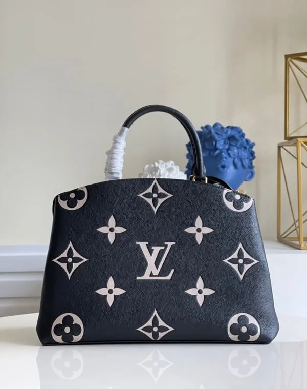 그랑 팔레 앙프렝뜨 상세