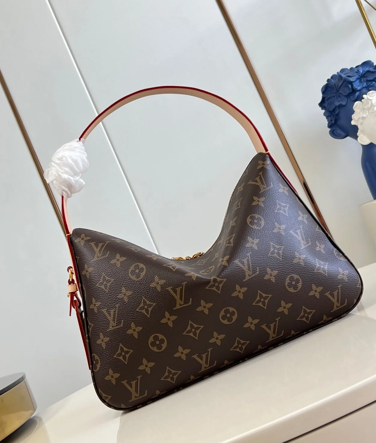 슬라우치 PM 모노그램 M11952 (33 * 22 * 9cm) 상세