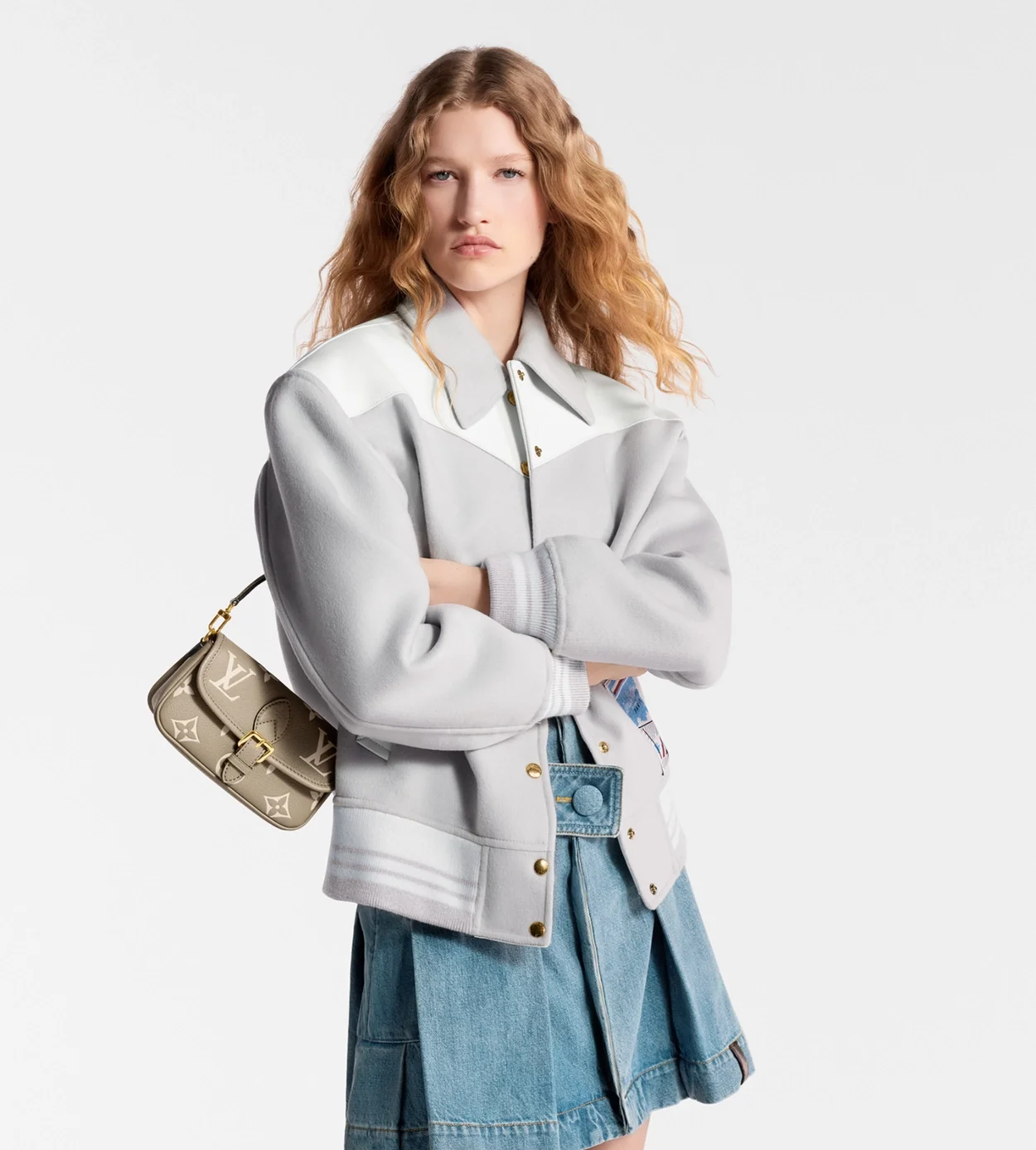 나노 다이앤 백 M83300 (10.5 * 6 * 19cm) 상세