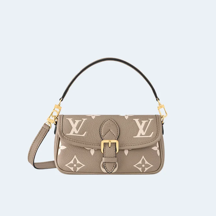 나노 다이앤 백 M83300 (10.5 * 6 * 19cm)