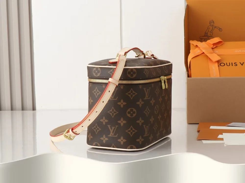 베니티 니스 bb 상세