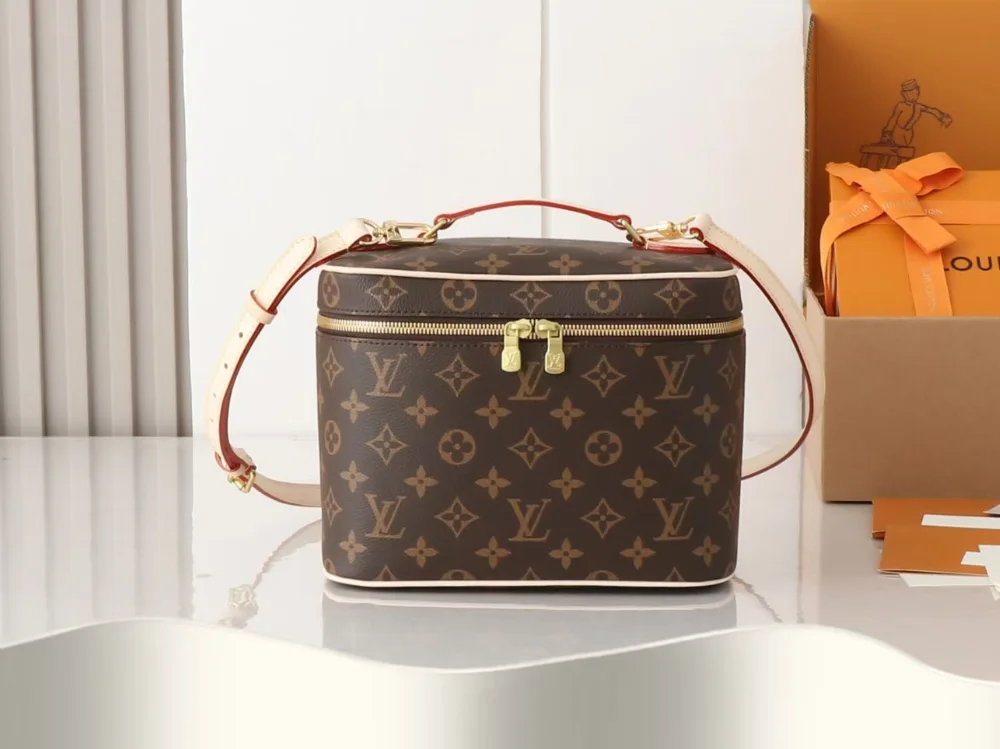 베니티 니스 bb 상세