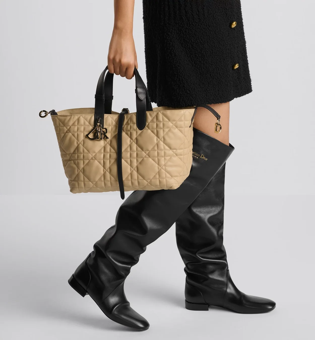 뚜주흐 미디엄 백 로프 베이지 상세