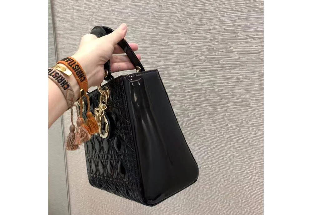 레이디 페이던트 미디엄 백 상세