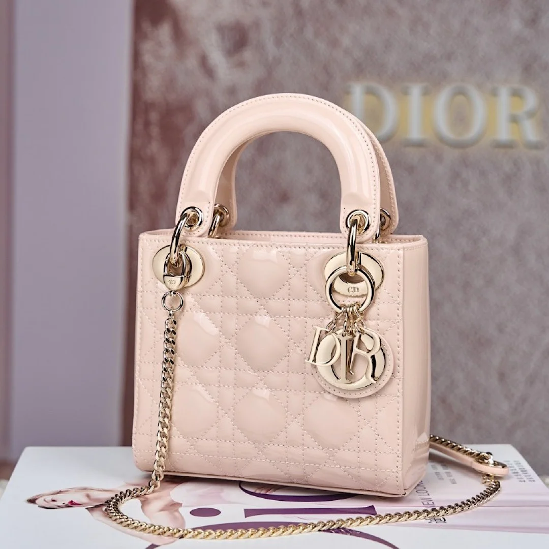 레이디 백 미니 파우더핑크 유광