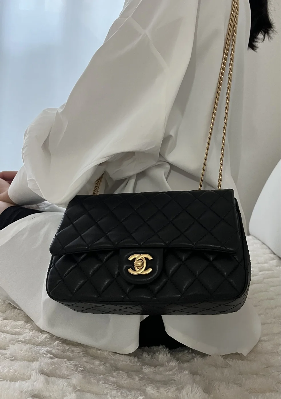 23s 카멜리아볼 플랩백 상세