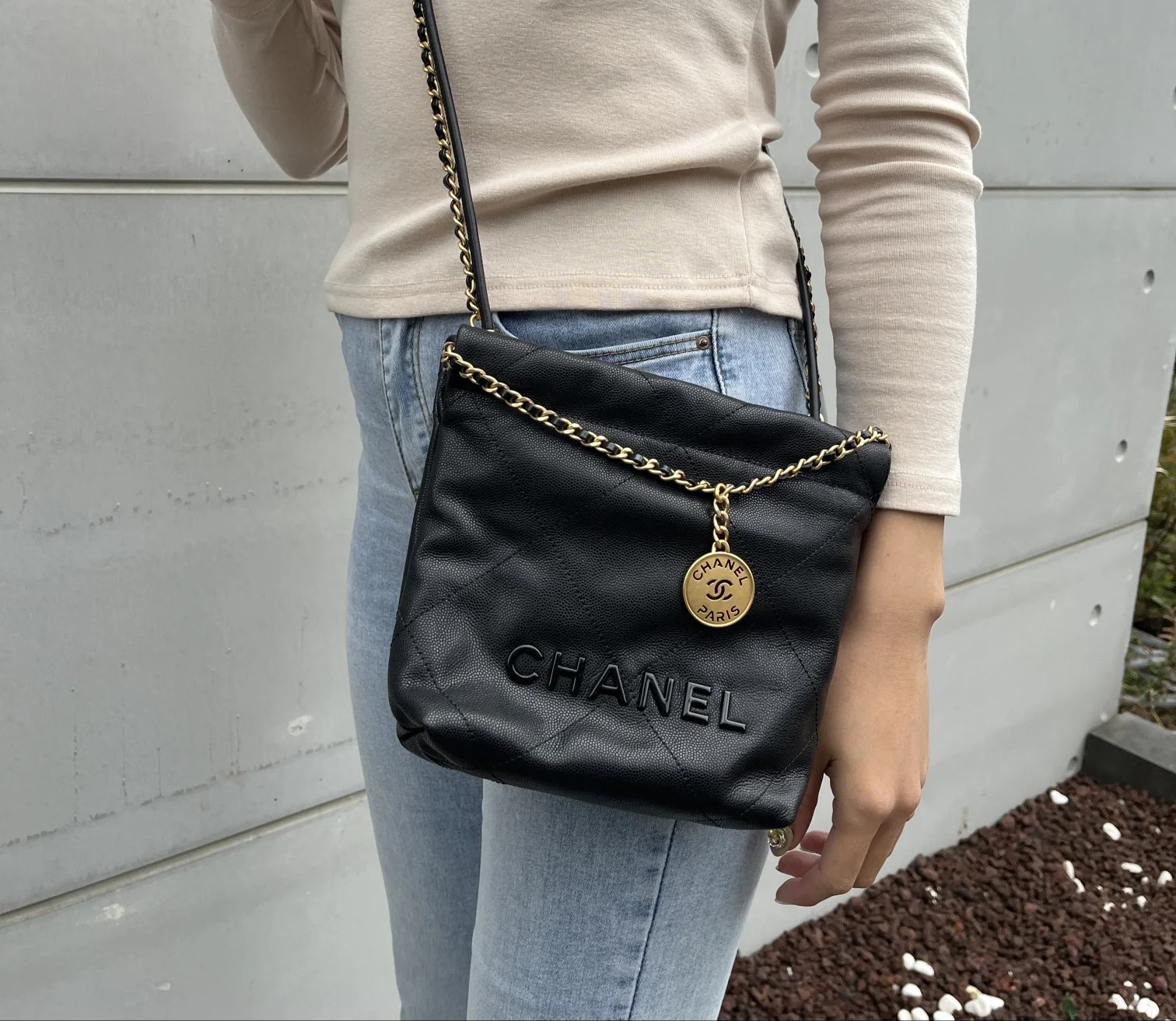 22백 미니 블랙 골드 (20 * 19 * 6cm) 상세