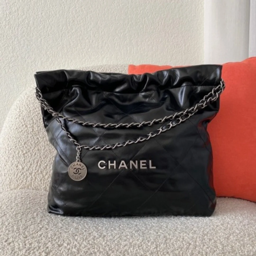 22백 미듐 블랙/은장 (42 * 39 * 8cm)