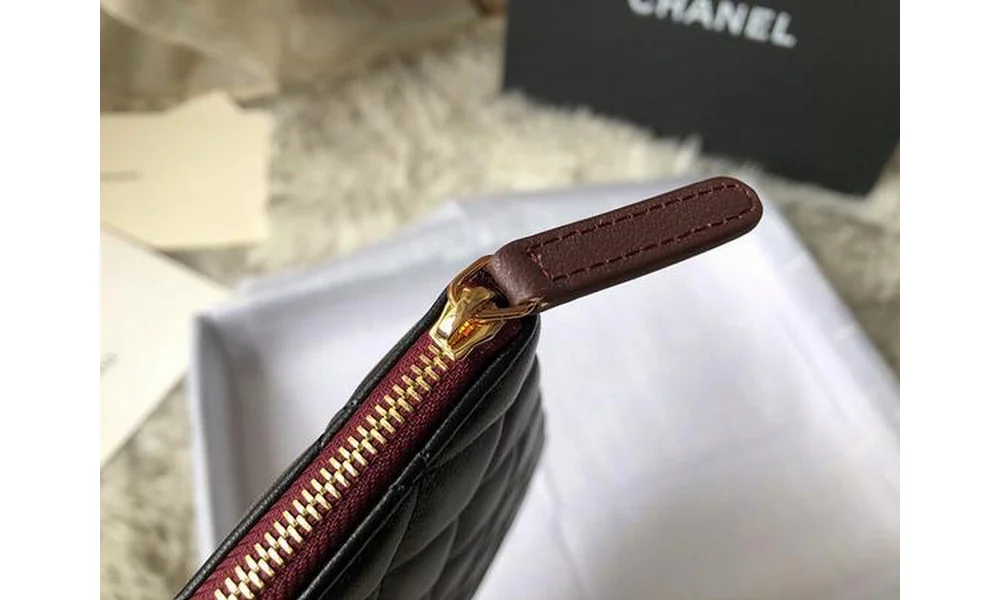 클래식 램스킨 클러치백 금장 미듐 상세