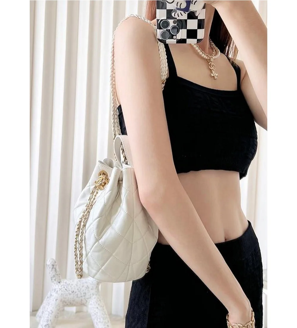 22ss 탑핸들 체인 버킷 백팩 상세