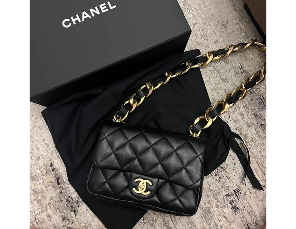 22시즌 빅체인 플랩백 스몰 상세