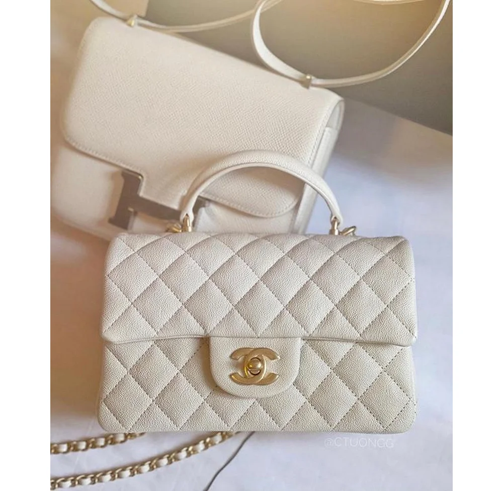 클래식 탑핸들 미니플랩백 상세