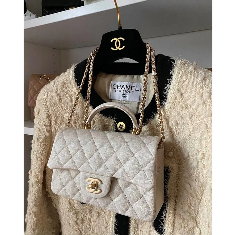 클래식 탑핸들 미니플랩백 상세