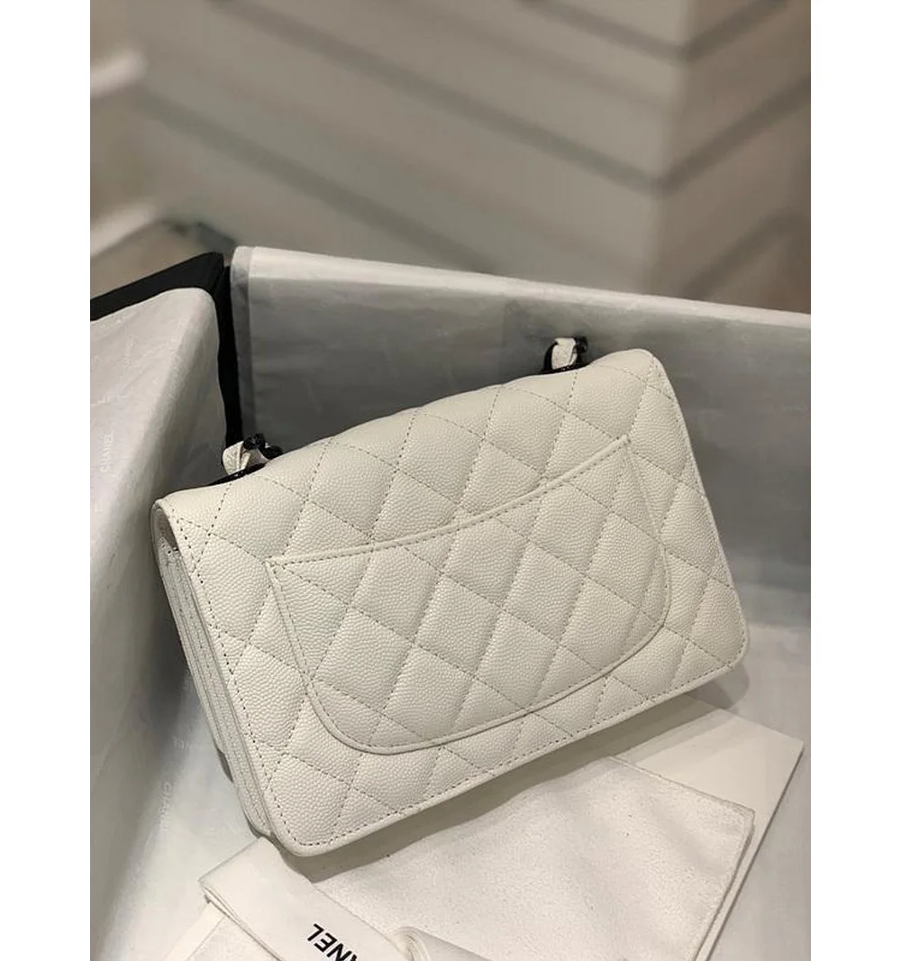 클래식 woc 블랙 코팅 버클 체인 윌릿 ( 19.2cm X 12.3cm X 3.5cm) 상세