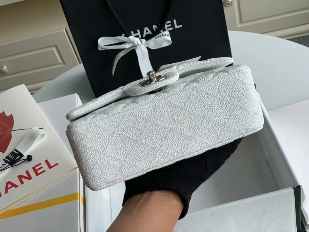 뉴미니 클래식 화이트 상세