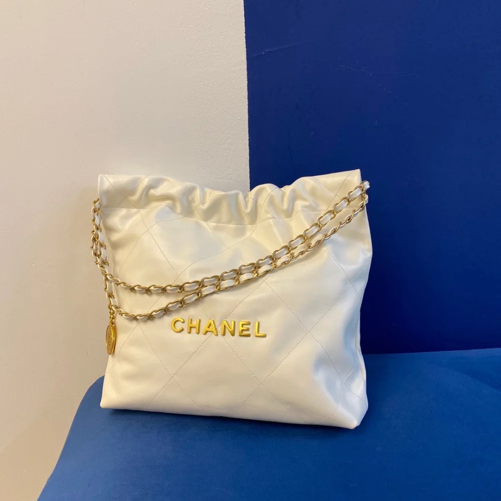 22백 스몰 화이트/금장 (37 * 35 * 7) 상세