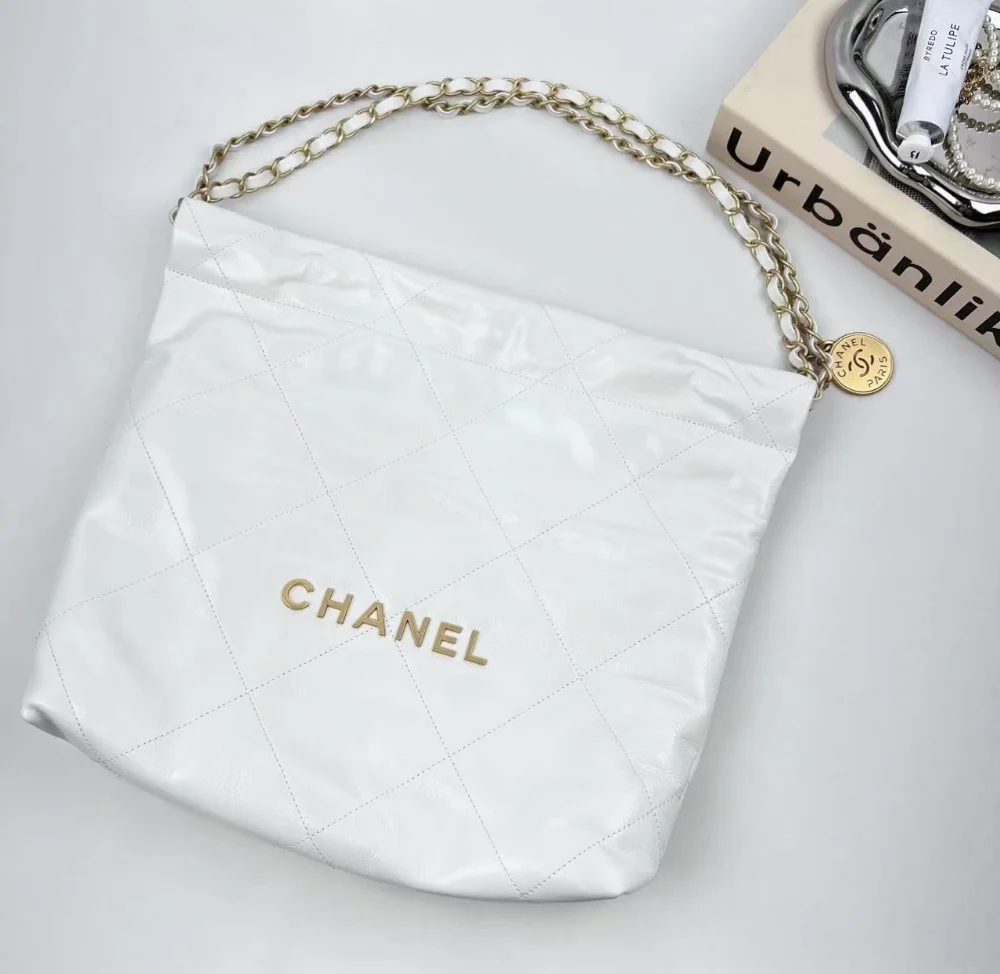 22백 스몰 화이트/금장 (37 * 35 * 7) 상세