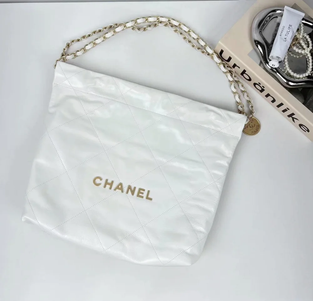 22백 스몰 화이트/금장 (37 * 35 * 7) 상세