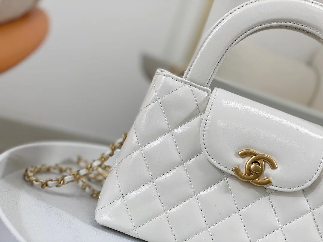 카프스킨 켈리백 스몰 화이트 상세