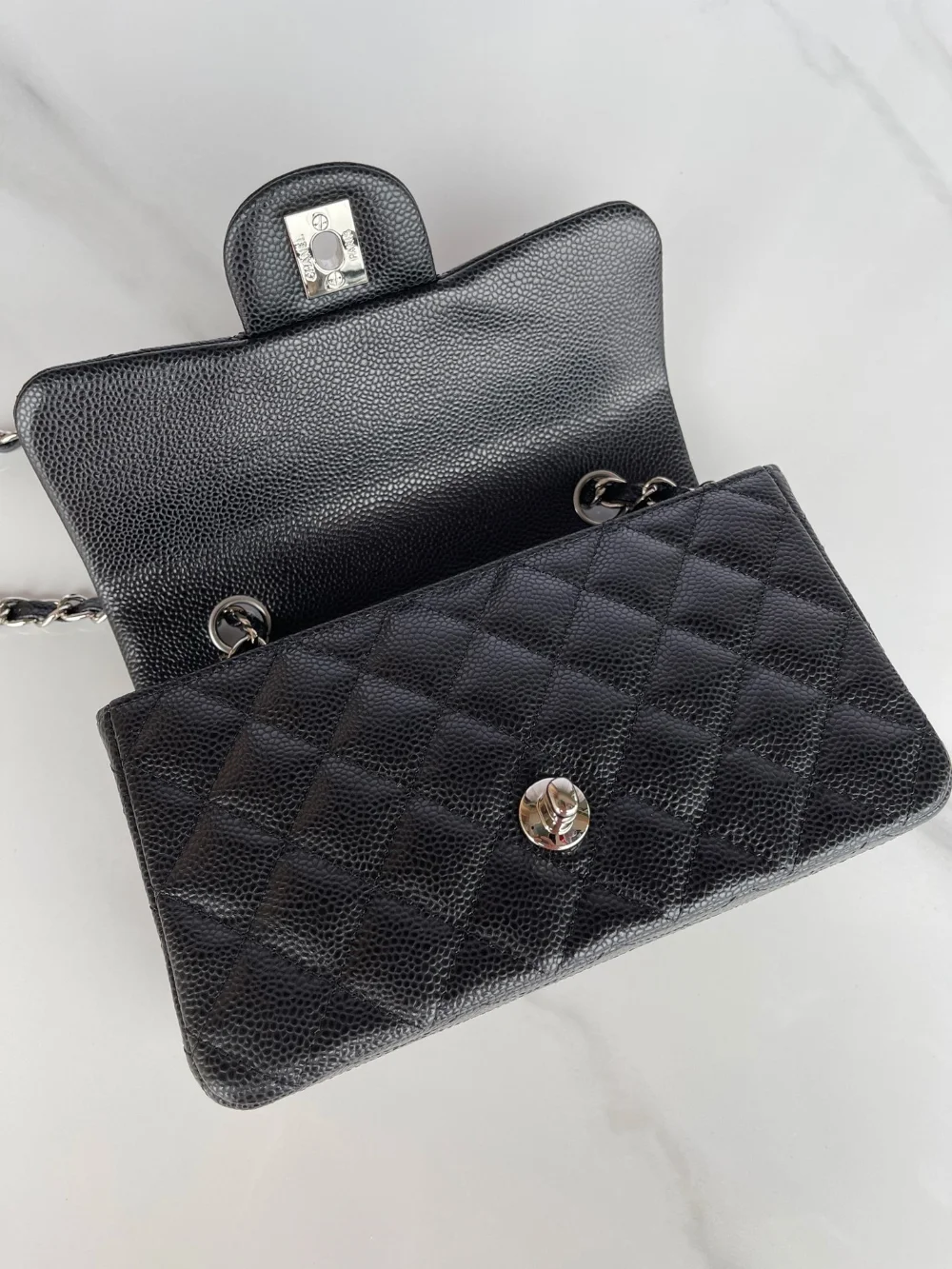 뉴미니 캐비어 상세