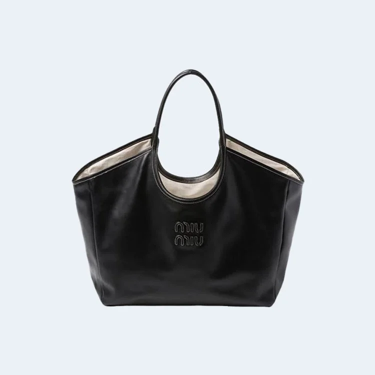 아이비 가죽백 블랙 라지 (38cm X 38cm X 18cm) 상세