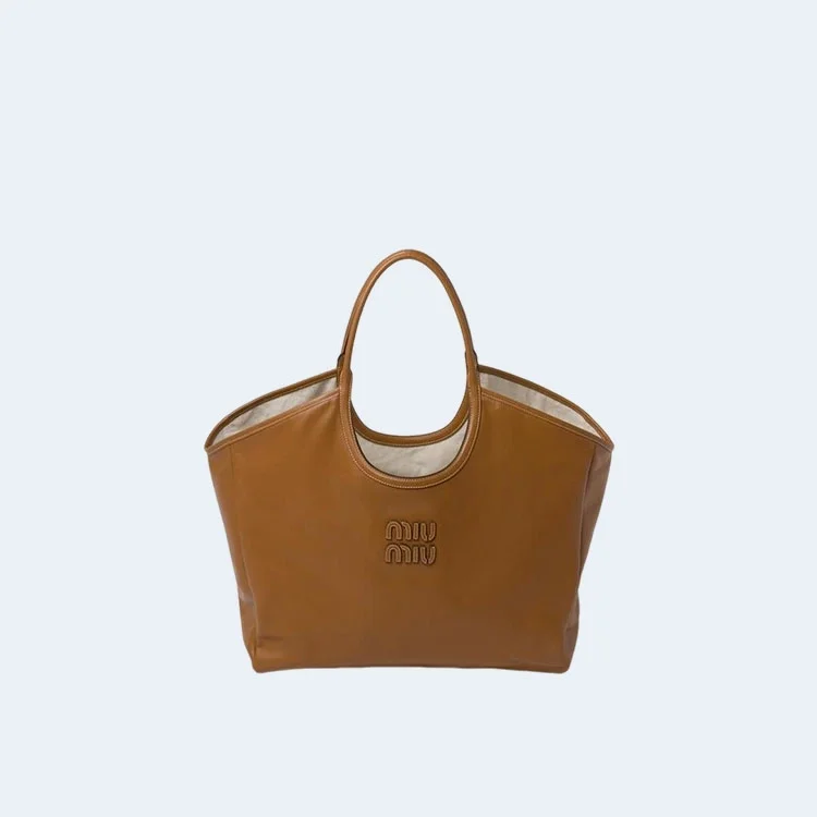 아이비 가죽백 브라운 라지 (38cm X 38cm X 18cm) 상세