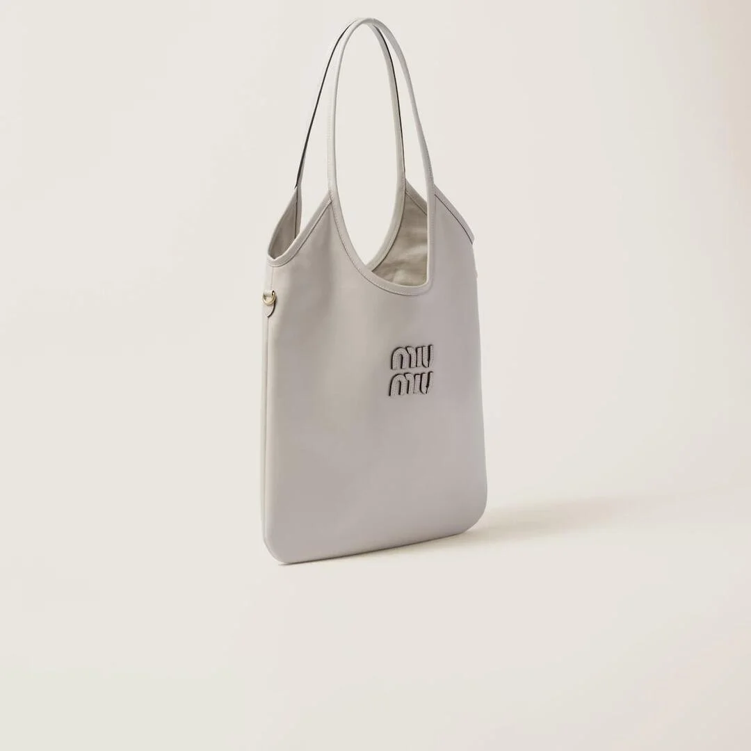 아이비 가죽백 화이트 (35cm X 40cm) 상세