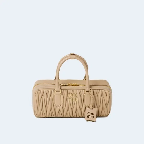 미디엄 아르카디 마테라쎄 나파 가죽백 베이지