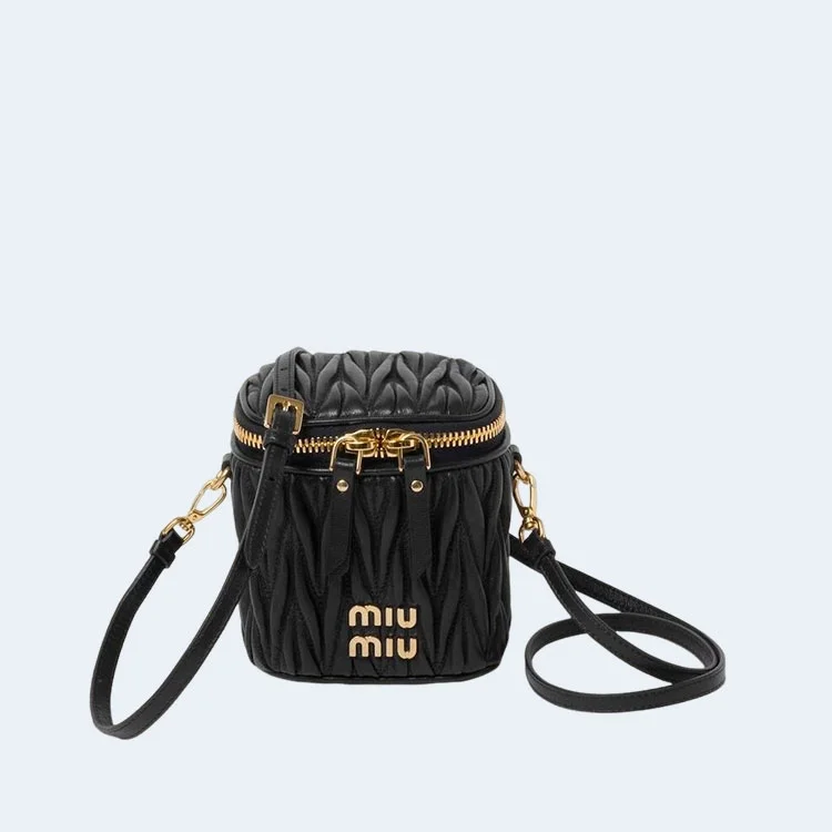 마테라쎄 나파 가죽 마이크로백 블랙 상세