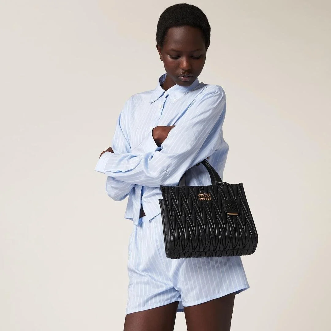 마테라쎄 나파 가죽 토트백 블랙 상세