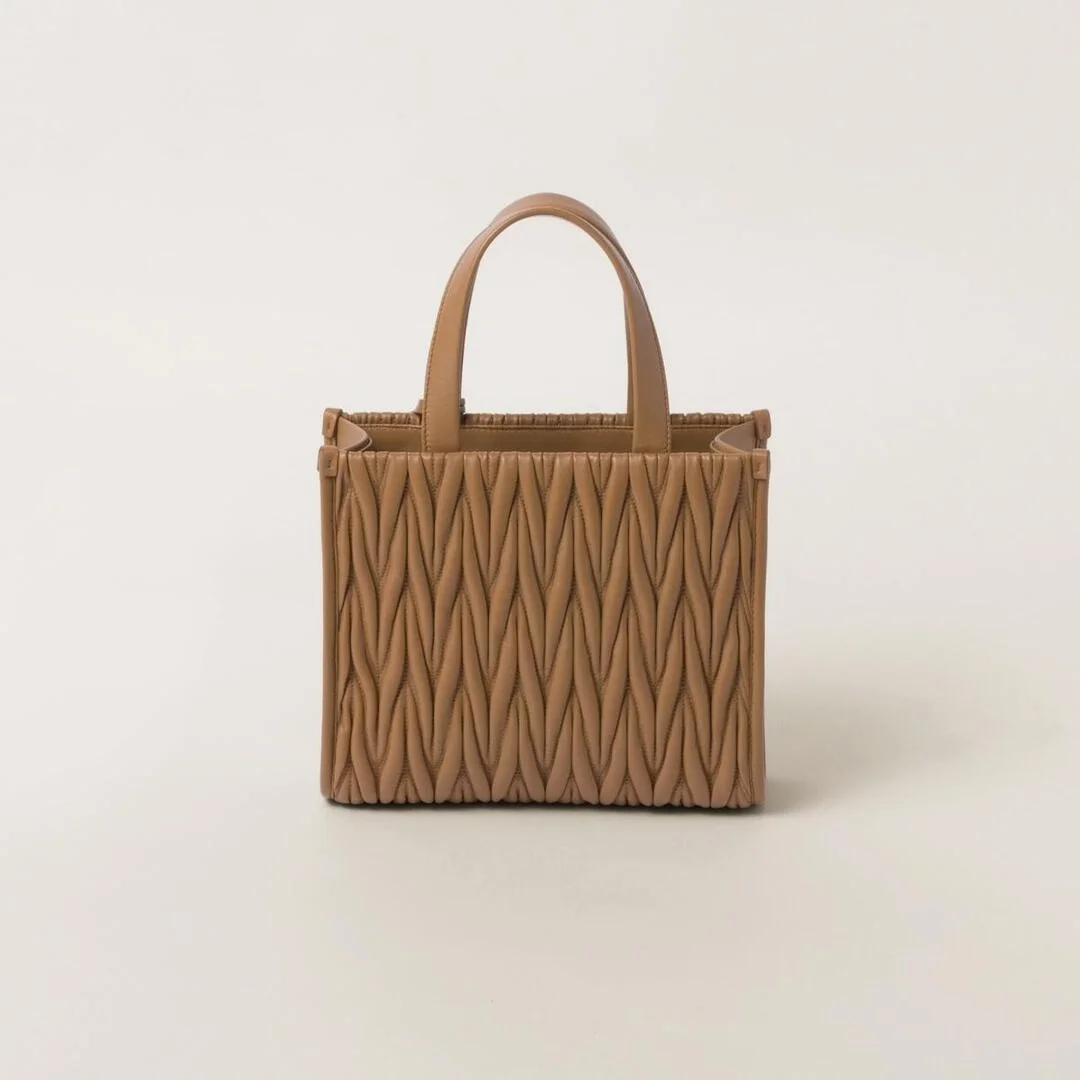 마테라쎄 나파 가죽 토트백 브라운 상세