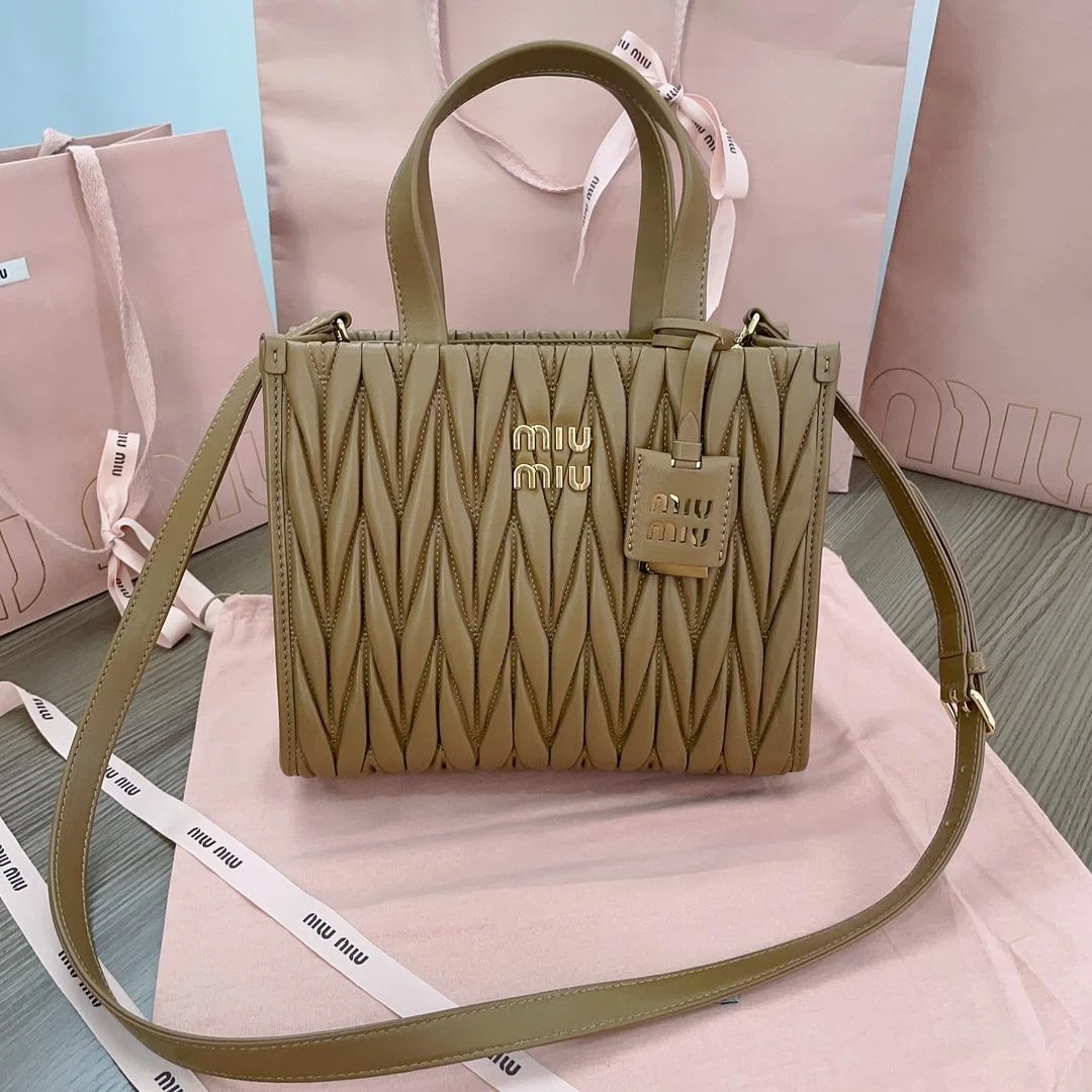 마테라쎄 나파 가죽 토트백 브라운 상세