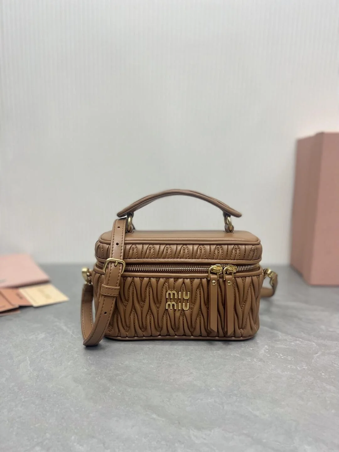 마테라쎄 나파 가죽 숄더백 브라운 상세