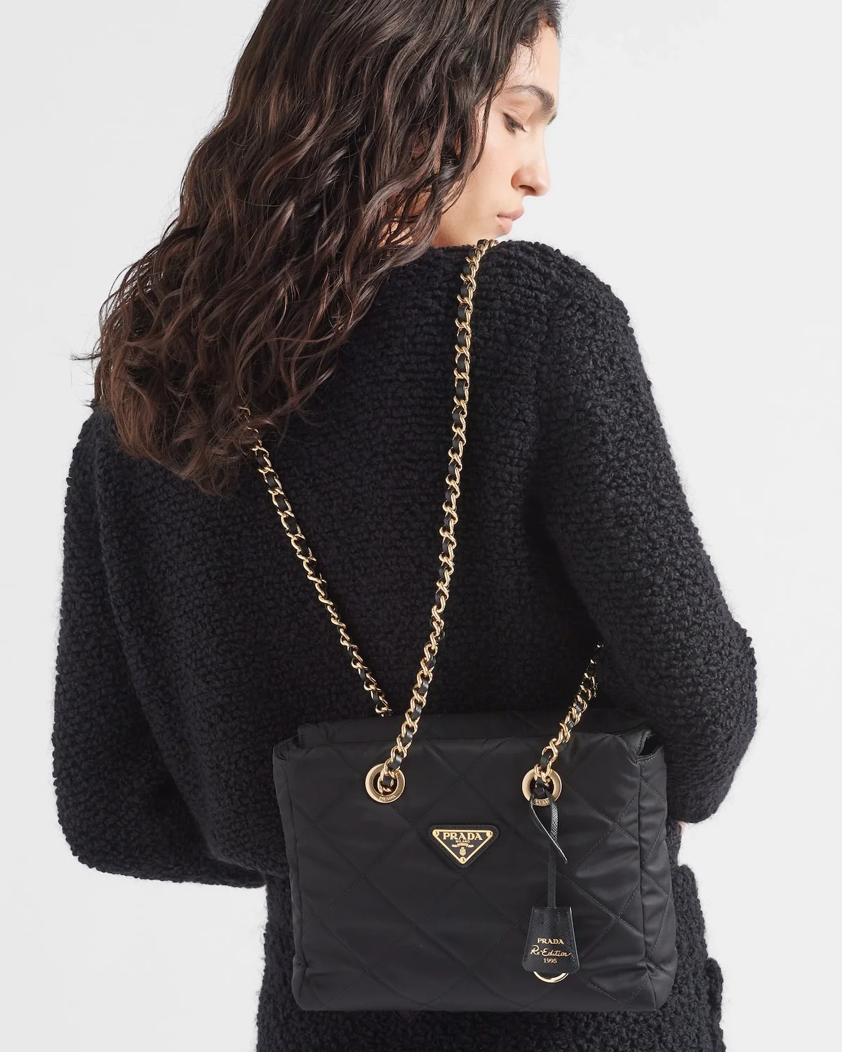 리에디션 1995 리나일론 체인 토트백 블랙 상세