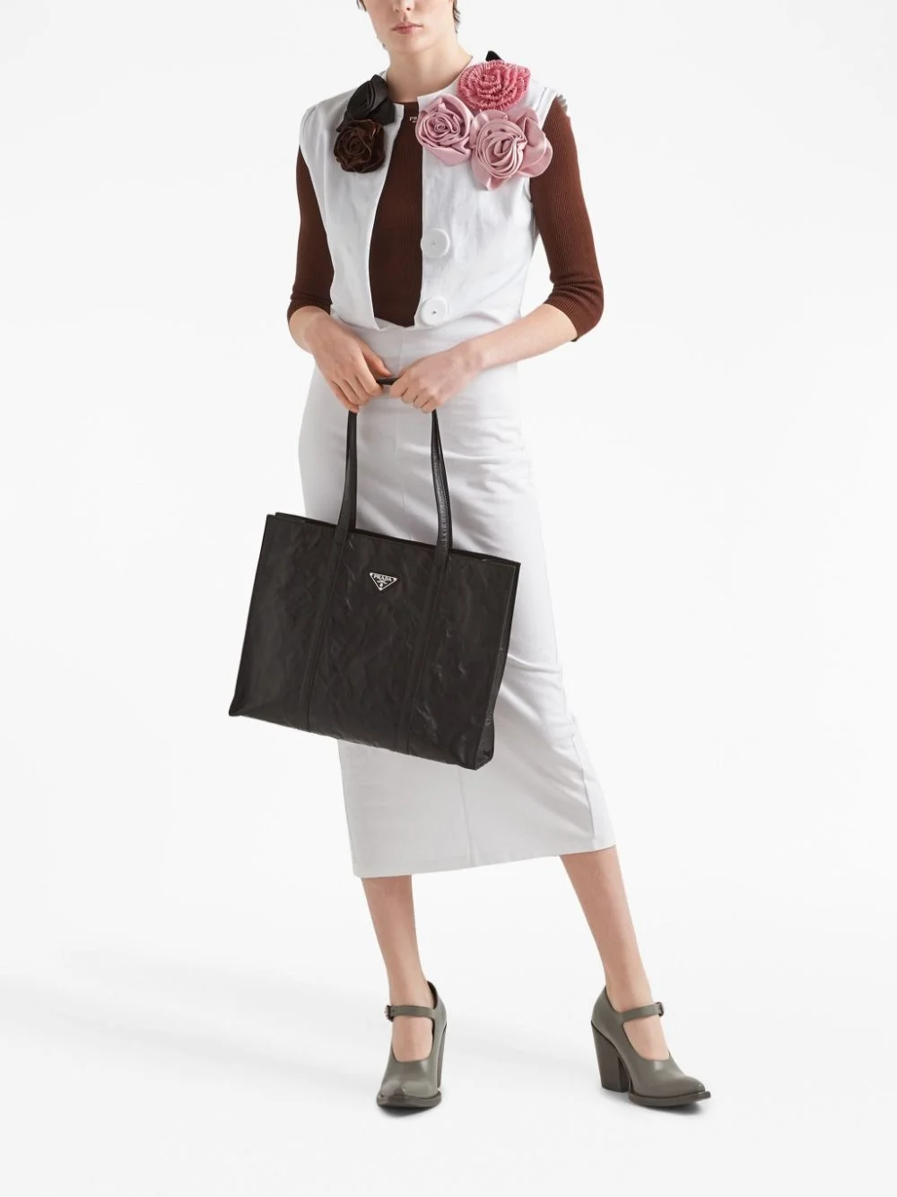 라지 엔틱 나파 토트백 블랙 상세