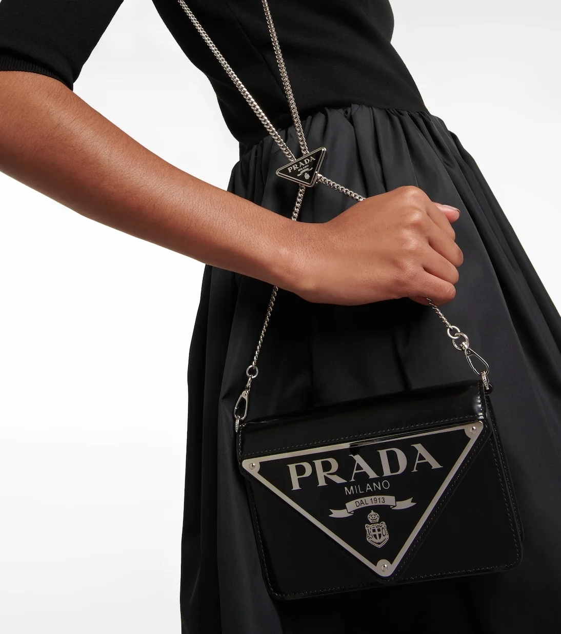 브러쉬드 레더 숄더백 블랙 상세