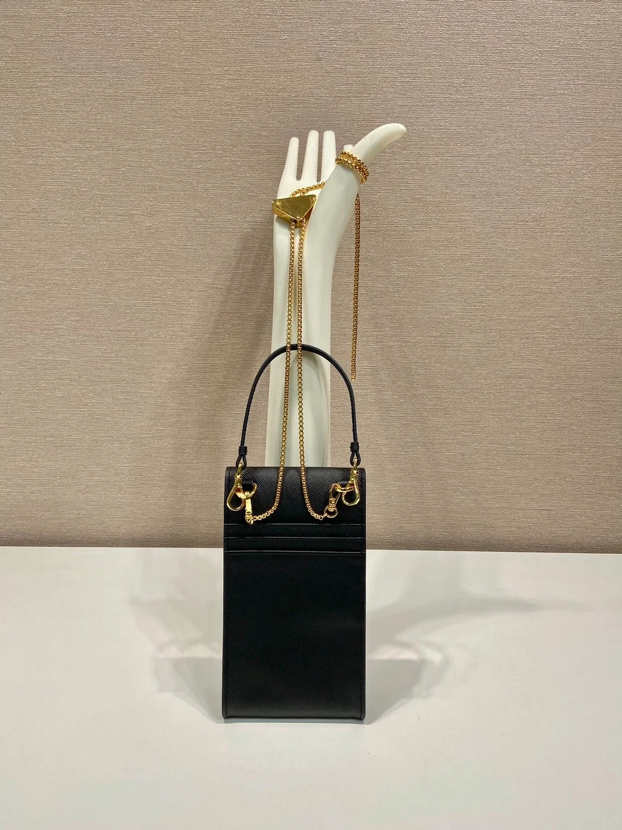 사피아노 레더 미니백 블랙 상세