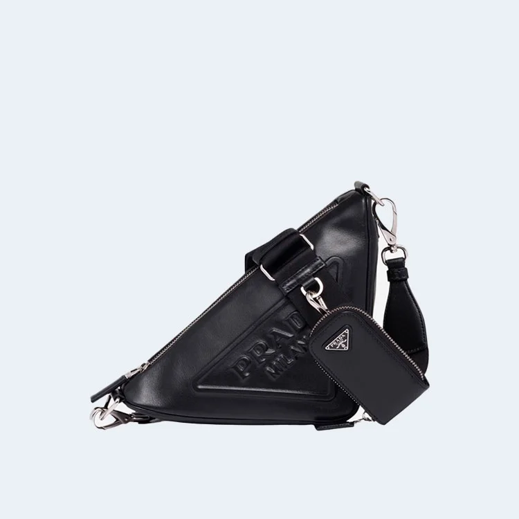 트라이앵글 레더 숄더백 블랙 상세