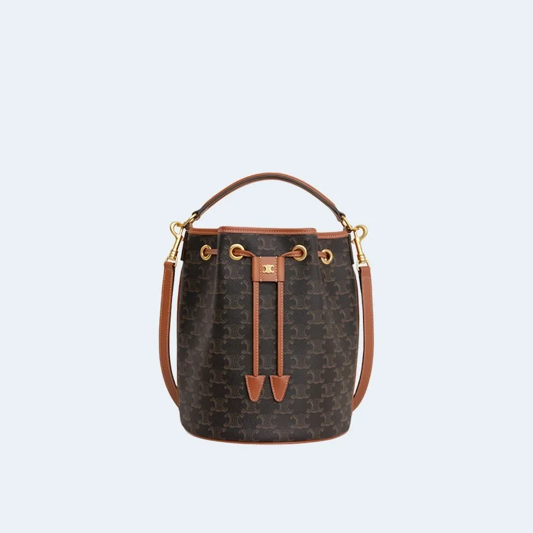 트리옹프 클라라 백 상세