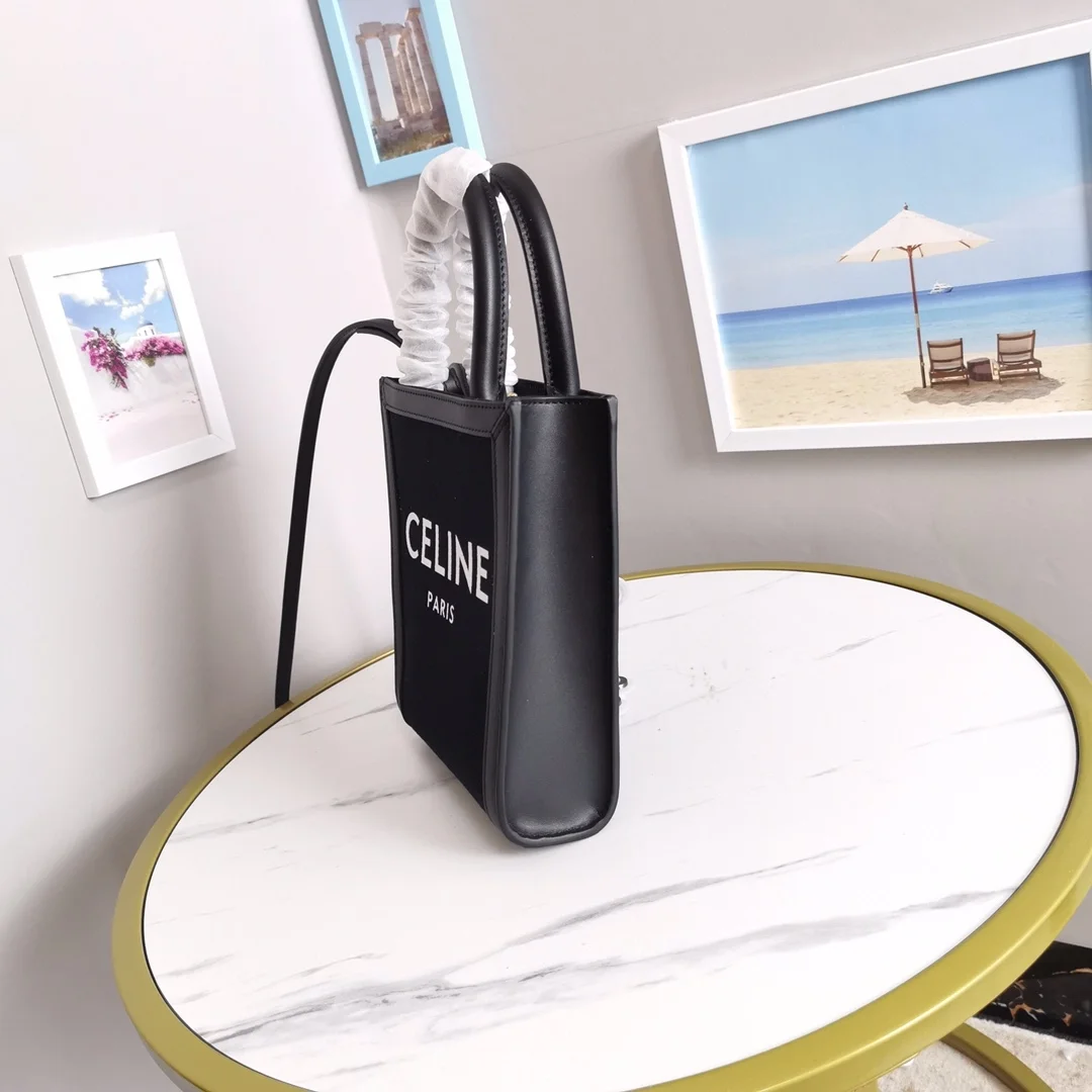 미니 버티컬 카바스 백 블랙 상세