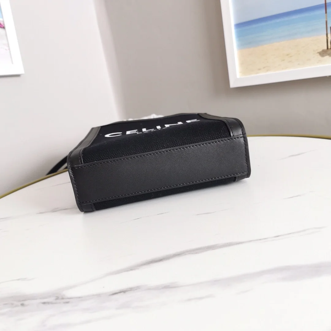 미니 버티컬 카바스 백 블랙 상세