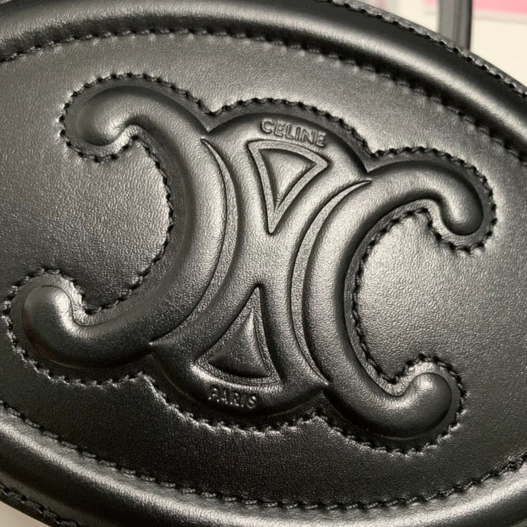 트리옹프 오벌 미노디에르 토트백 블랙 상세