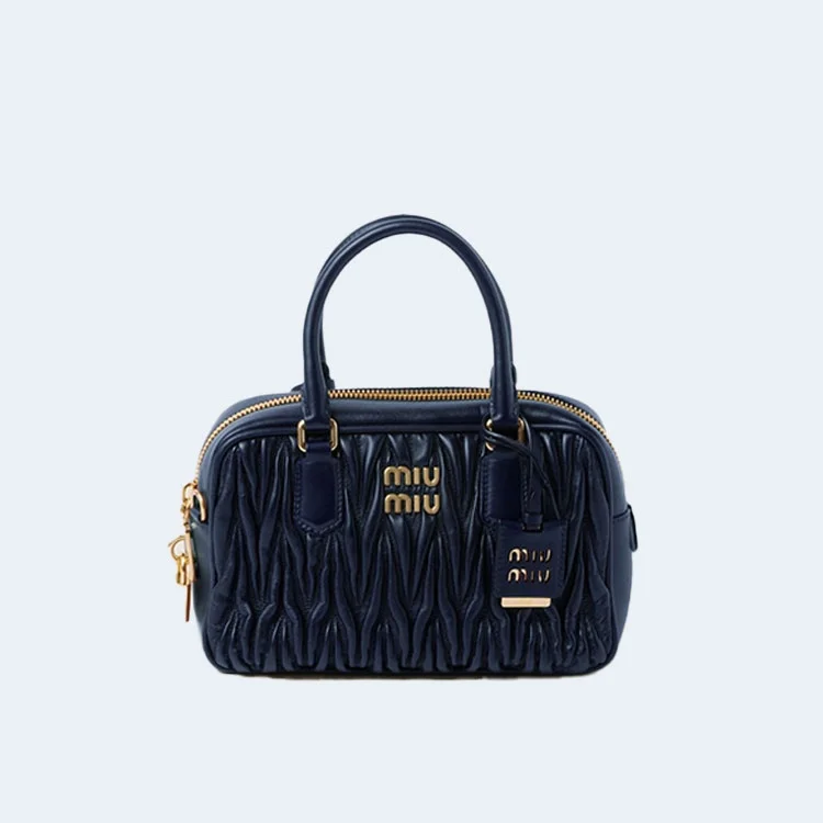 미디엄 아르카디 마테라쎄 나파 가죽백 블루 상세