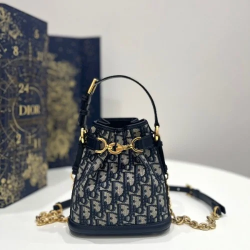 오블리크 캔버스 버킷백 미듐(24 * 25.5 * 10)