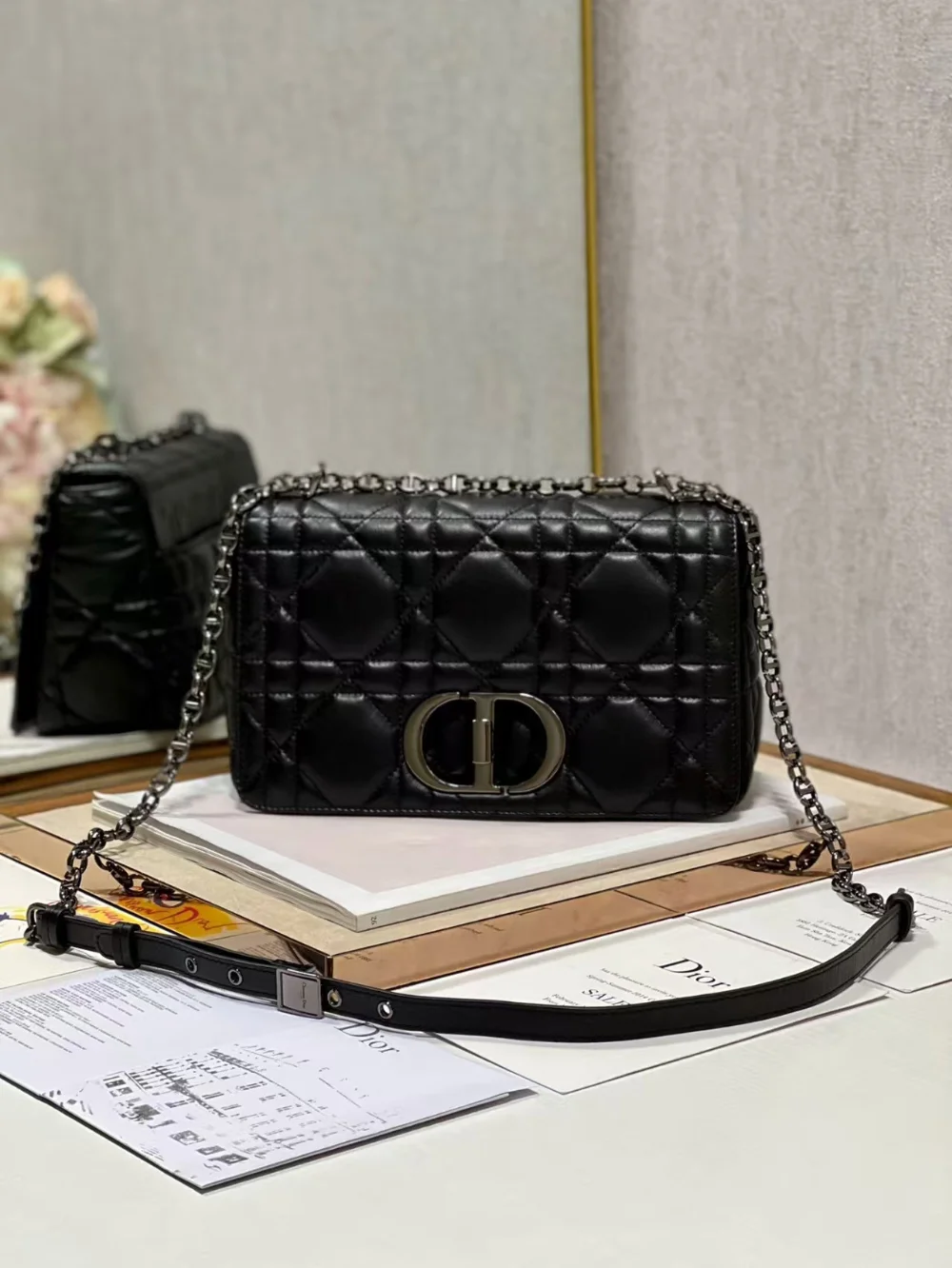 카로백 미디움 블랙실버 상세