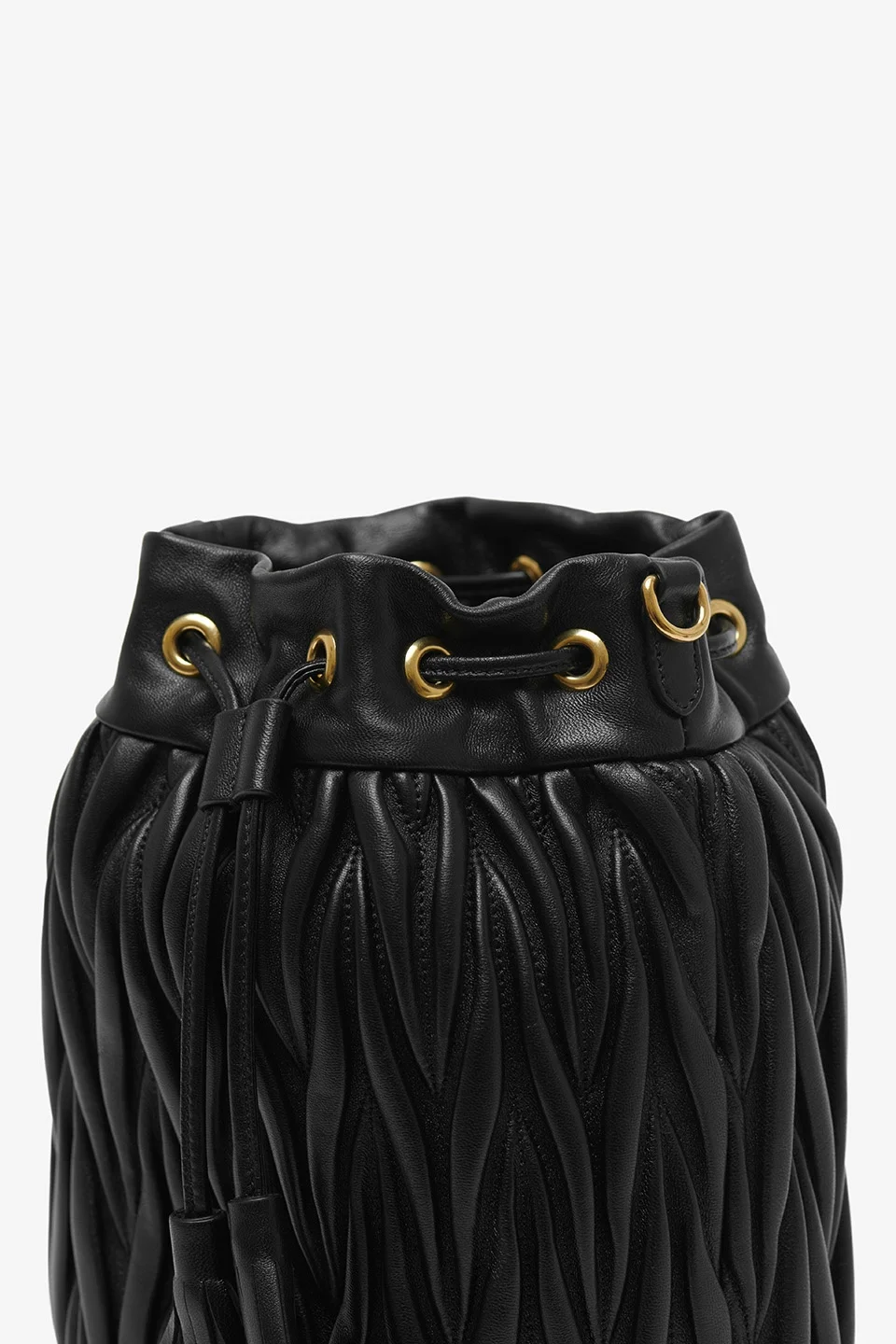 마테라쎄 나파 가죽 버킷백 블랙 상세