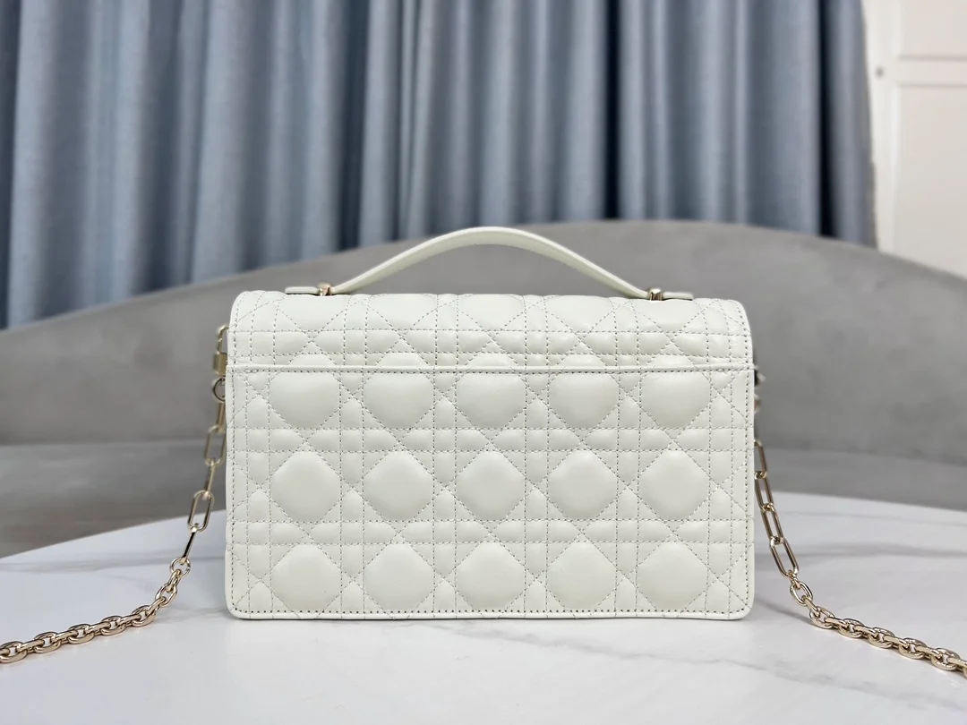 라떼 까나쥬 탑 핸들백 상세