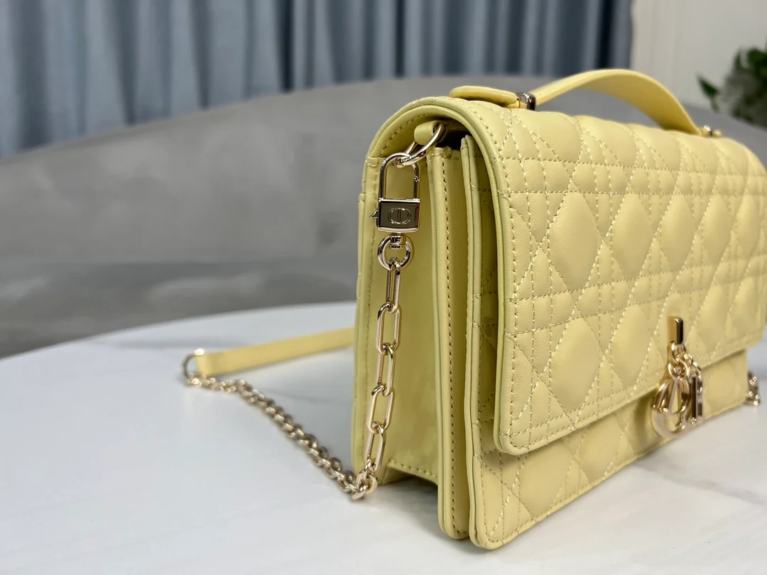 파스텔 옐로우 까나쥬 탑 핸들백 상세