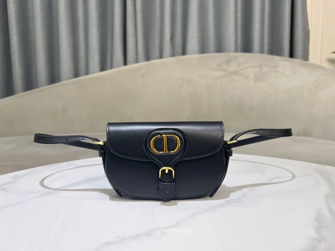 Bobby 미니 백 블랙 상세