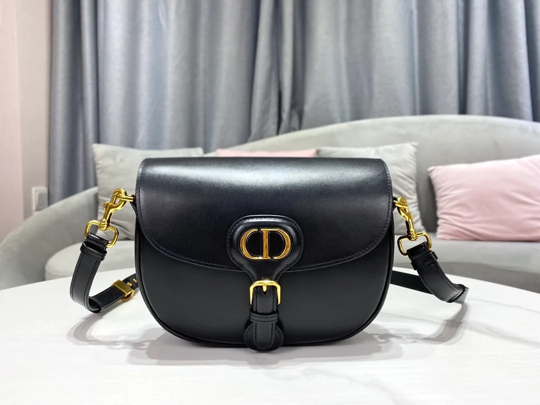 미디엄 백 블랙 상세